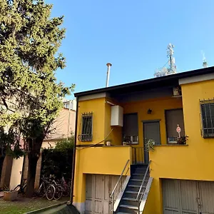  Holiday home Gionas - Casa Indipendente In Zona Strategica Italy